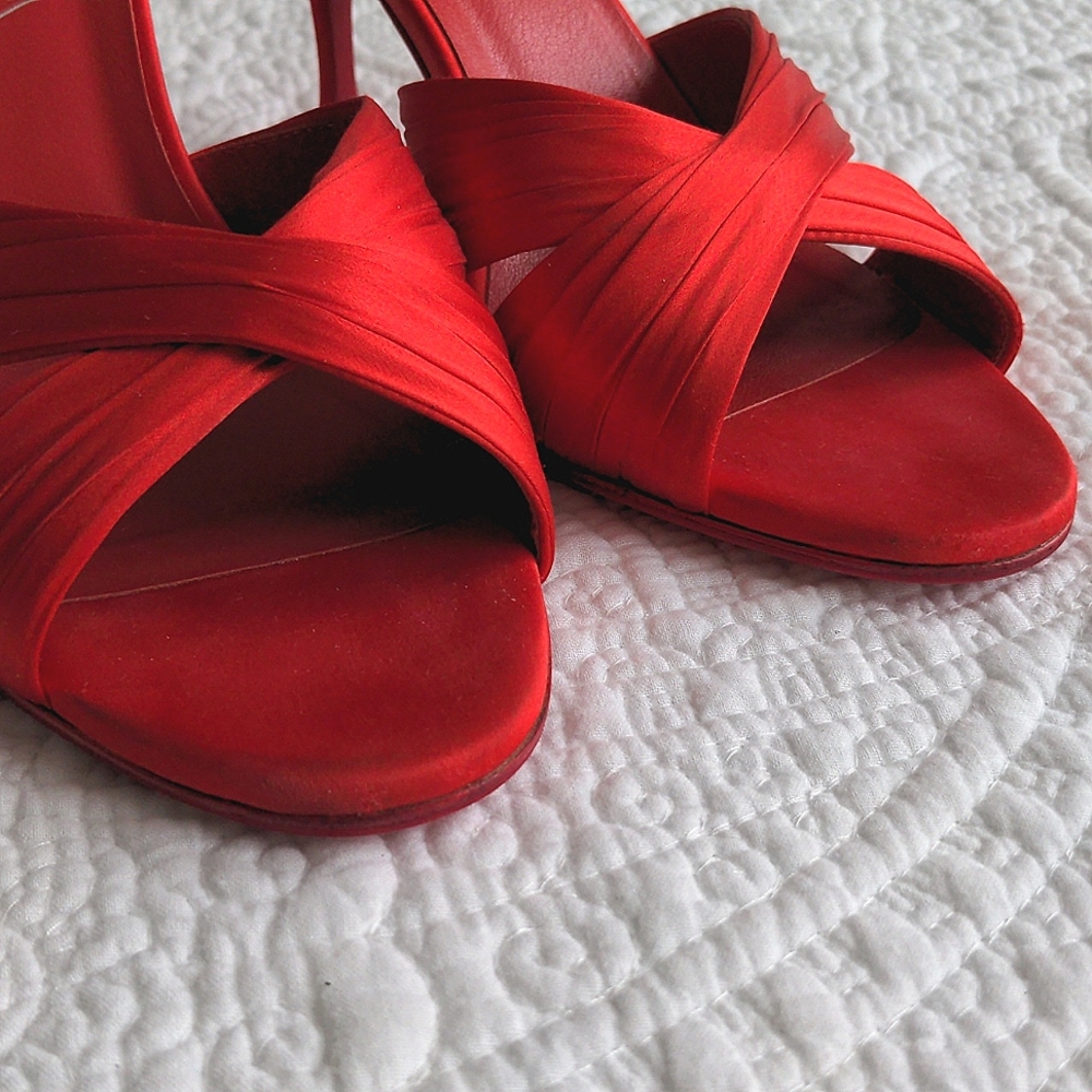 Christian Louboutin Nicol Back Open Toe Mules - Picture 7 of 11